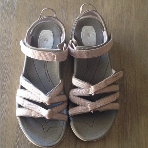 teva sandals rose gold